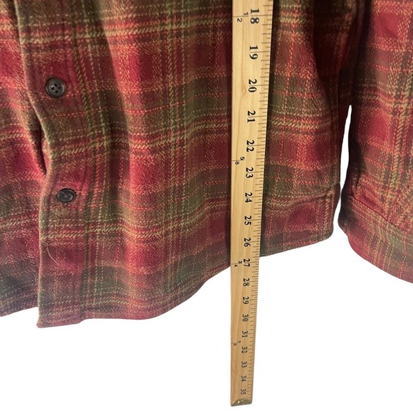 Orvis‎ Men's Size Medium Red Plaid Button Up Flannel Shacket - Picture 9 of 9